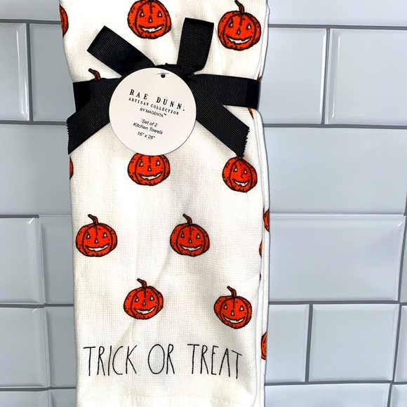 Rae Dunn TRICK OR TREAT DUAL Kitchen Towels 2pk